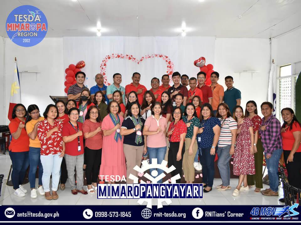 Mayor Riza G. Pamorada inducting the newly elected SSC officers